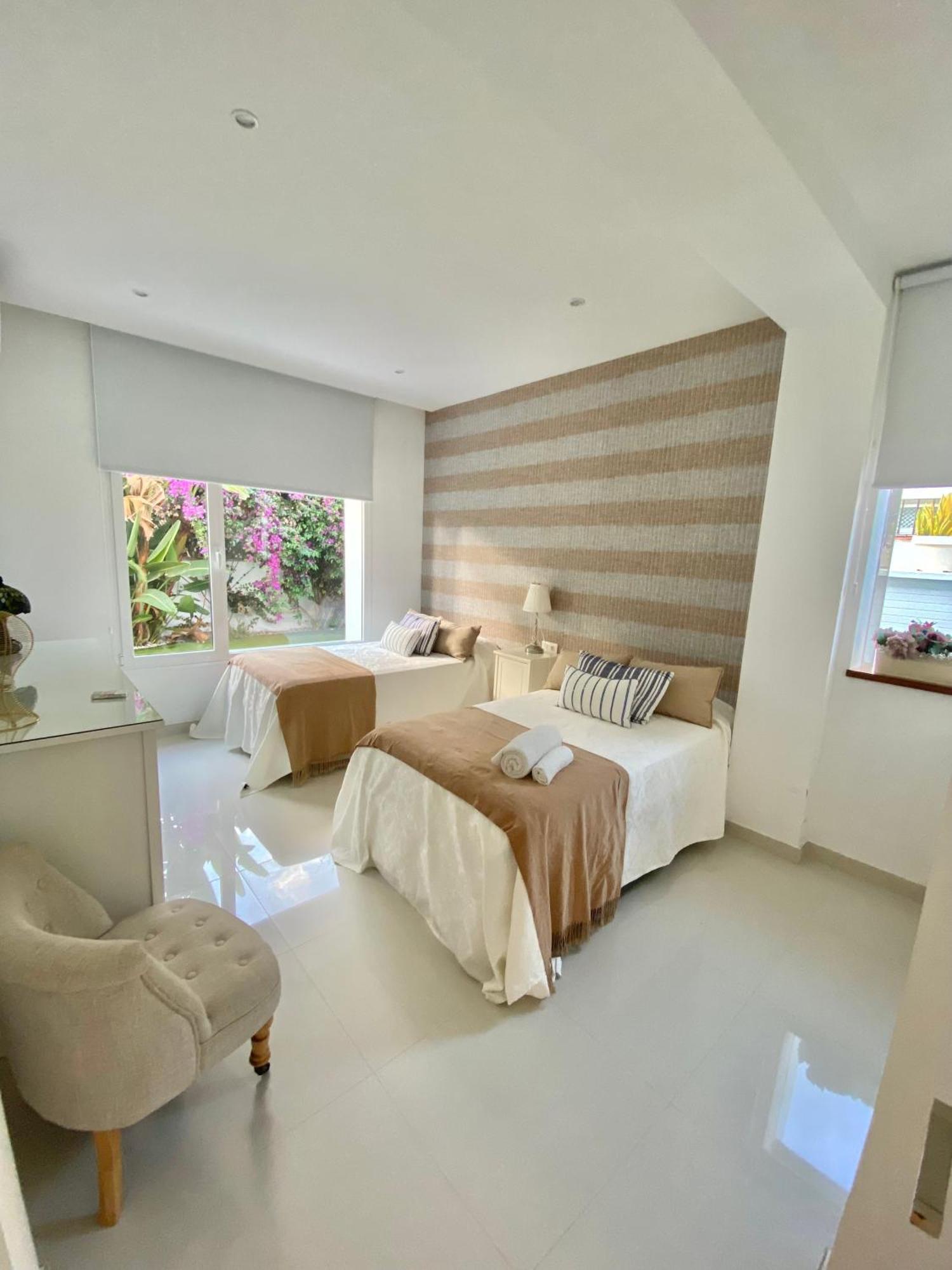 Сasa de vacaciones Beachfront House Marbella